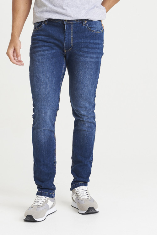 Max Slim Jeans