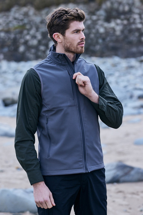 Expert Basecamp Softshell Vest