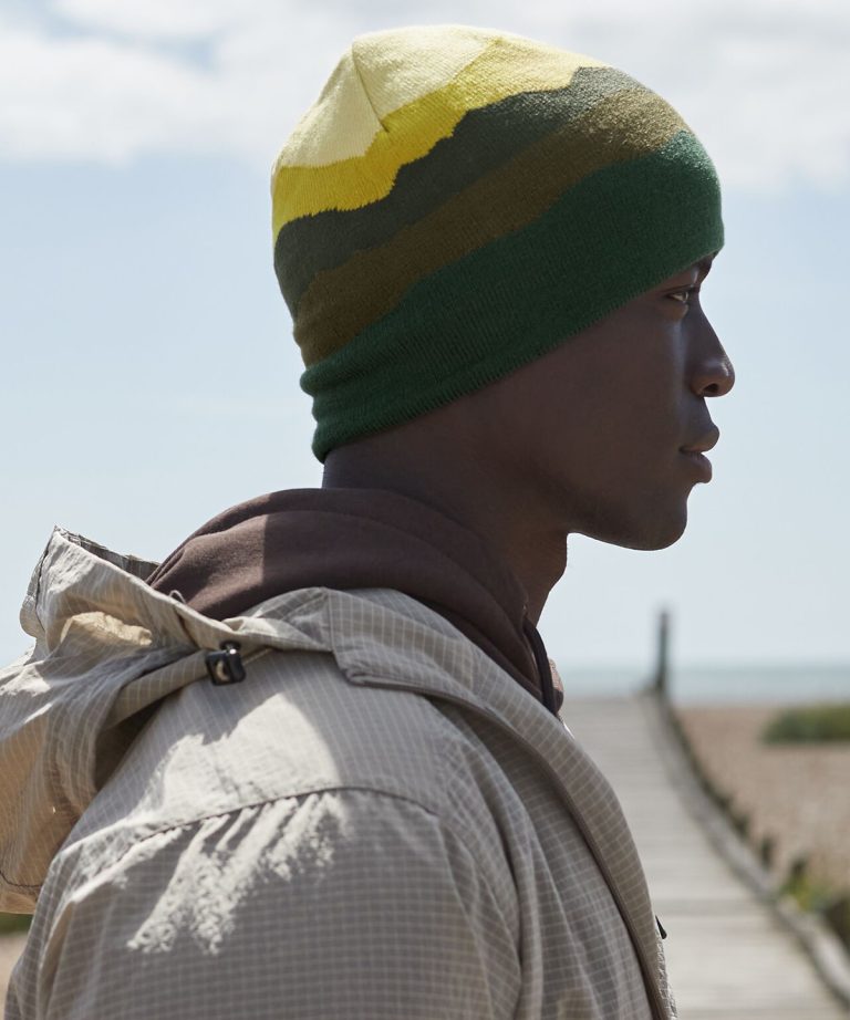 Alternative view of Beechfield - Mountain Peaks Pull - On Beanie B394R