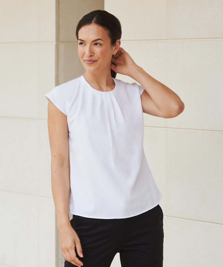 Henbury - Womens Pleat Front Short Sleeve Blouse HB597
