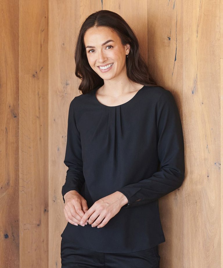 Henbury - Womens Pleat Front Long Sleeve Blouse HB598