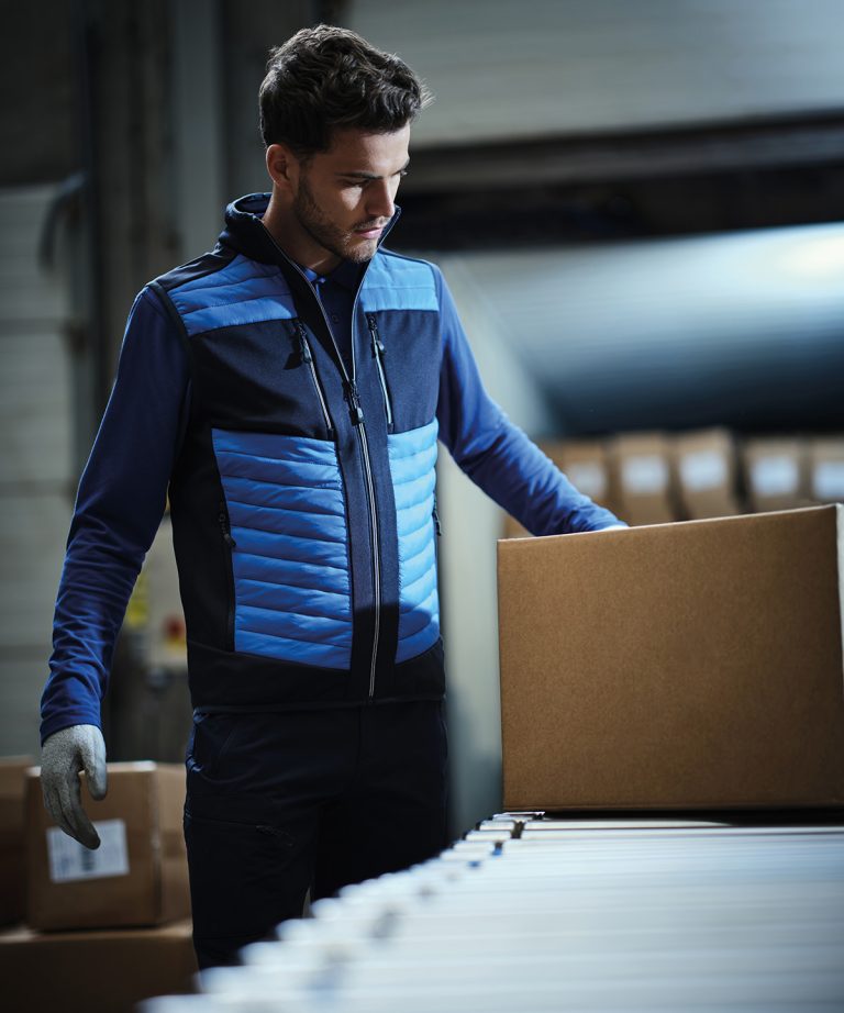 Alternative view of Regatta Professional - E - Volve Unisex Thermal Hybrid Bodywarmer RG542