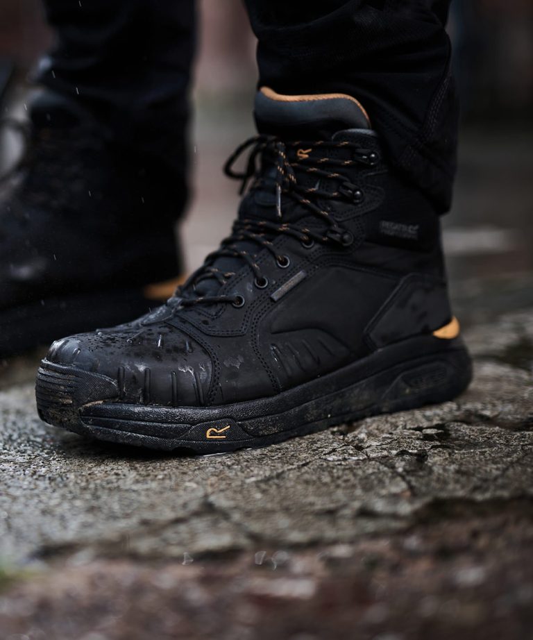 Regatta Safety Footwear &#8211; Exofort S3 X &#8211; Over Waterproof Insulated Safety Hikers RG572, Vivid Promotion Workwear