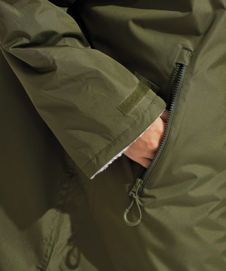 Tridri &#8211; Tridri All &#8211; Seasons Waterproof Changing Robe TR800, Vivid Promotion Workwear