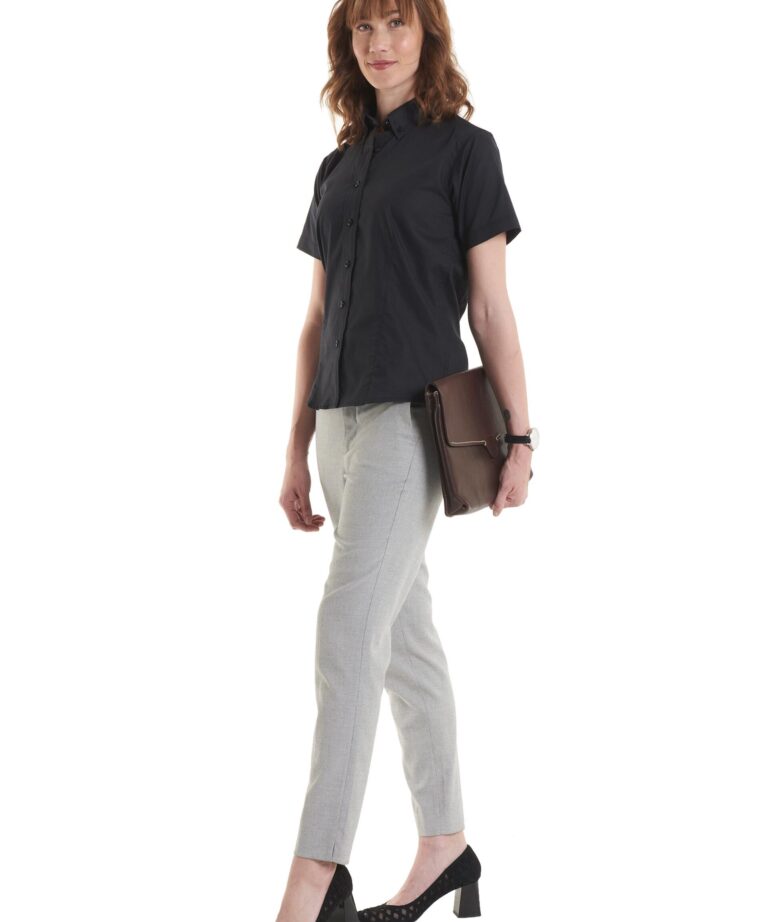 UNEEK Ladies Pinpoint Oxford Half Sleeve Shirt UC704