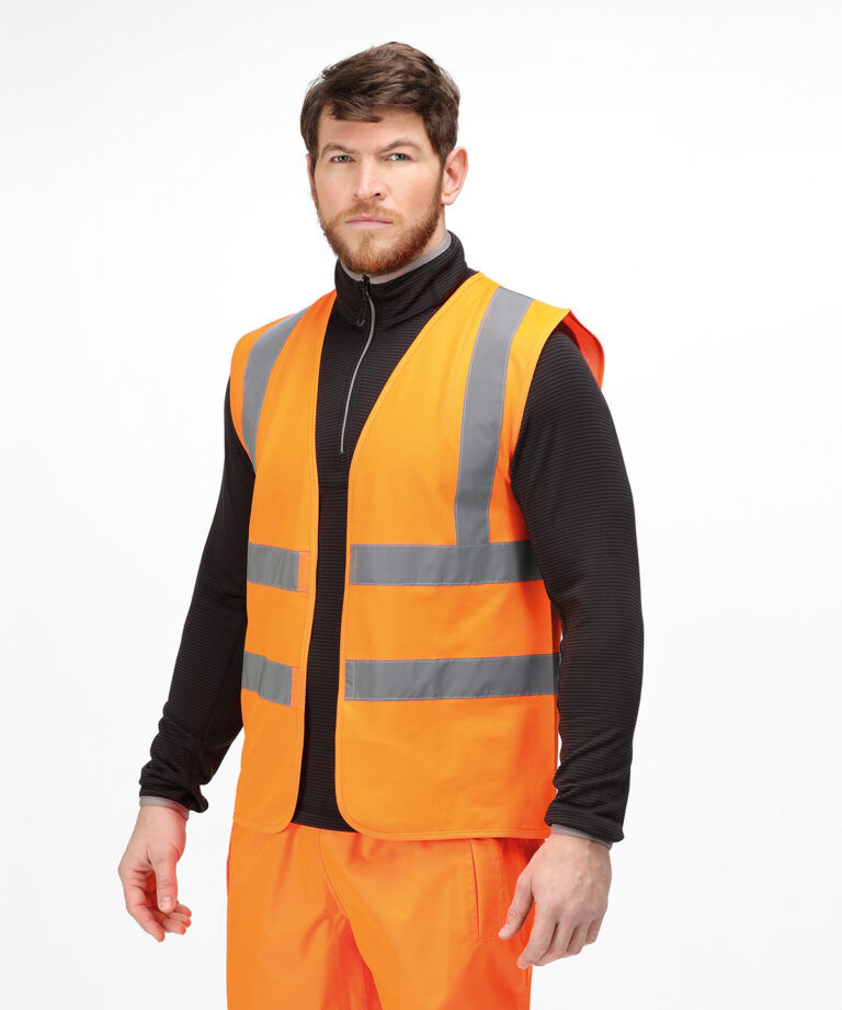 Alternative view of Regatta High Visibility Pro hi vis vest RG465