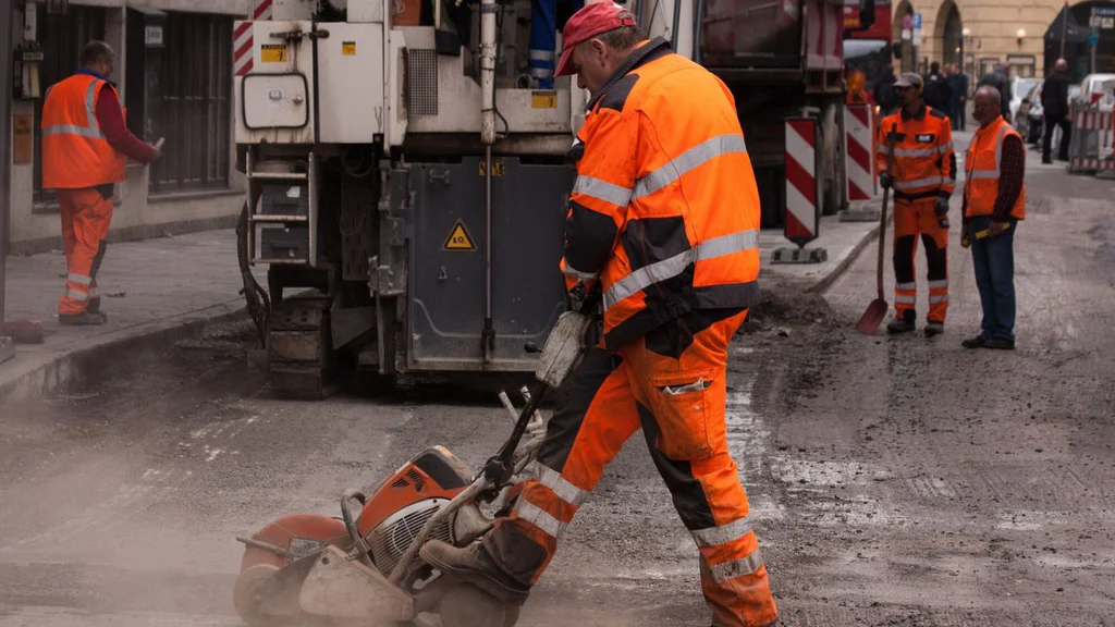 Hi Vis Roadworks Workwear Bundle