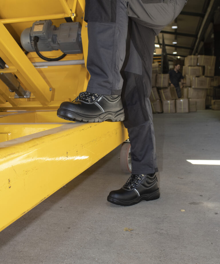 Alternative view of FORT WORKFORCE SAFETY BOOT