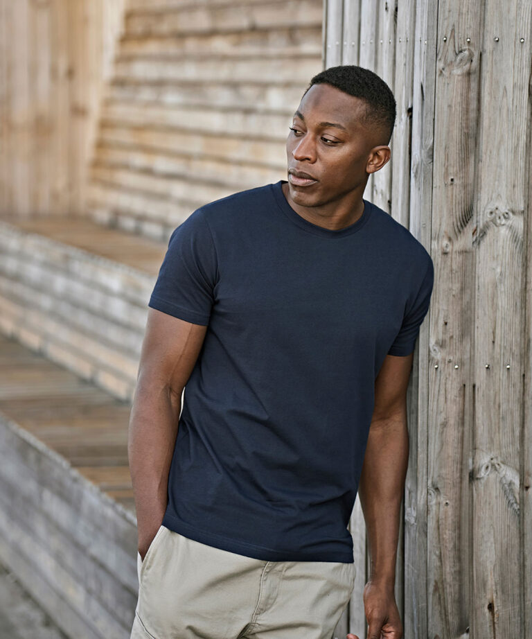 UNLABELED tee (1140)